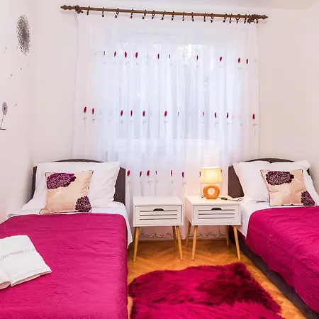 Stunning In With Wifi *