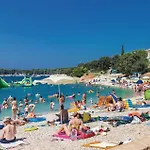 Stunning Apartment In Pula With Swimming Pool Pula