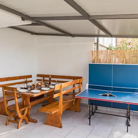 Stunning In With Wifi